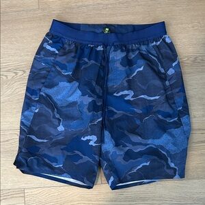 FWD Men’s Camo Shorts